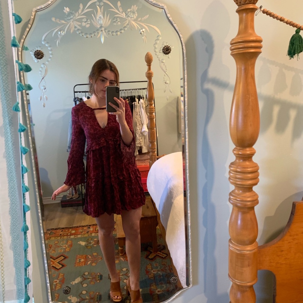 Maroon/pink mini dress
